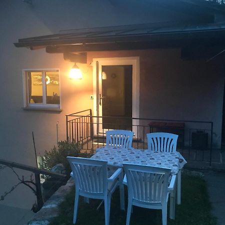 Casa Immersa Nel Vigneto Roveredo エクステリア 写真